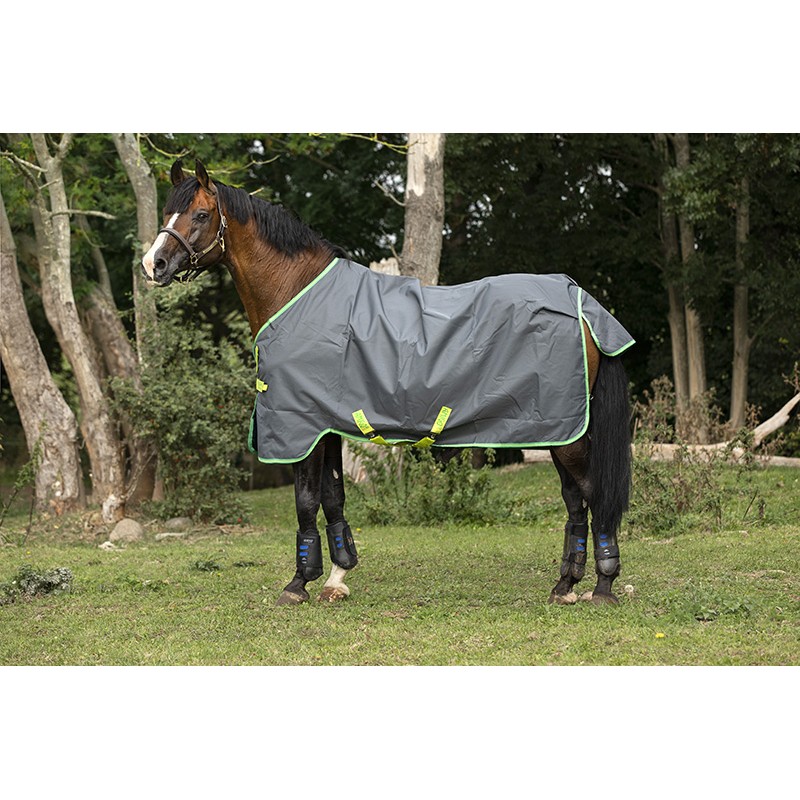 Couverture cheval Amigo Hero 900 Couverture cheval Amigo Hero 900